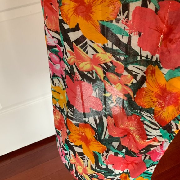 H & M Floral Swim Suit Cover - Picture 5 of 7